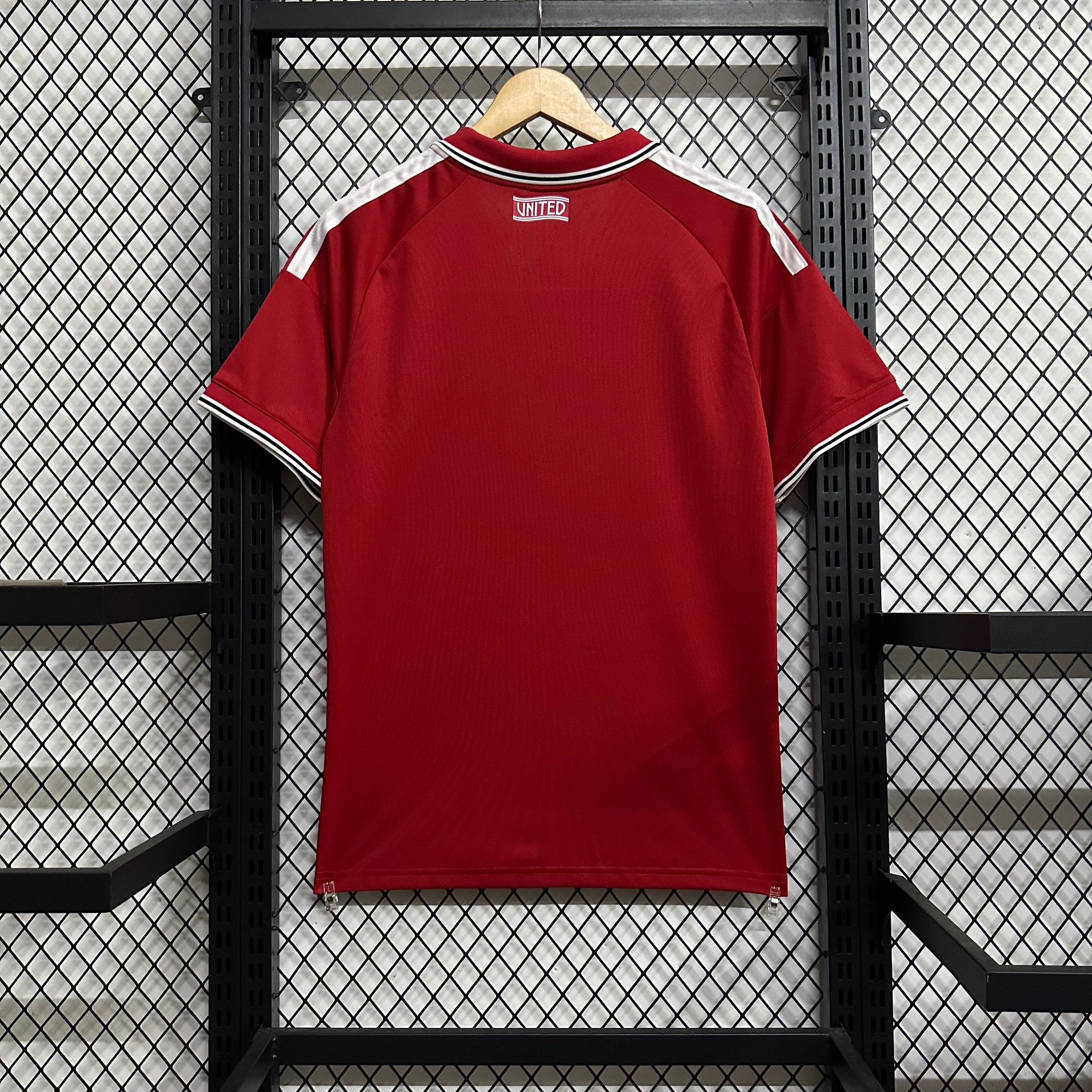Manchester United 26/27 Home - Men's